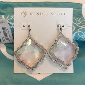 Kendra Scott Kirstin earrings in silver